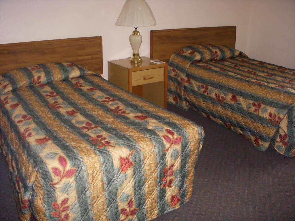 Motel Apple Tree 2*
